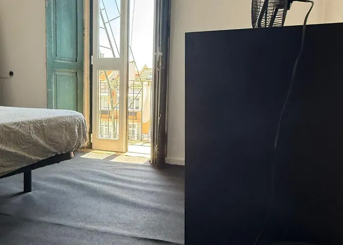 Marques Budget Rooms